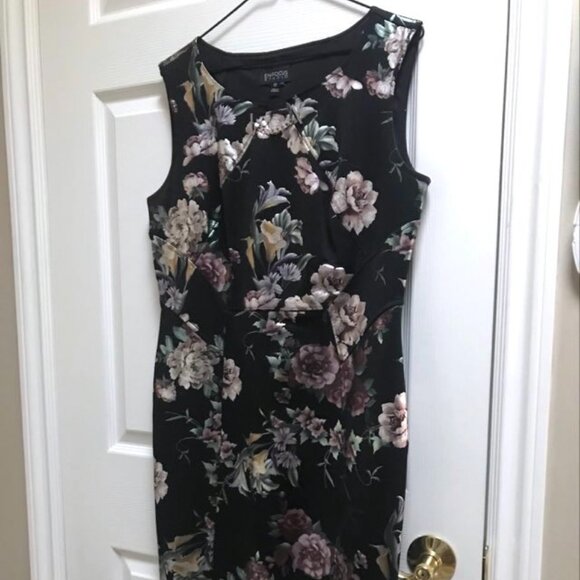 🖤🌸 💃Beautiful Enfocus Black Floral Dress - Picture 2 of 8